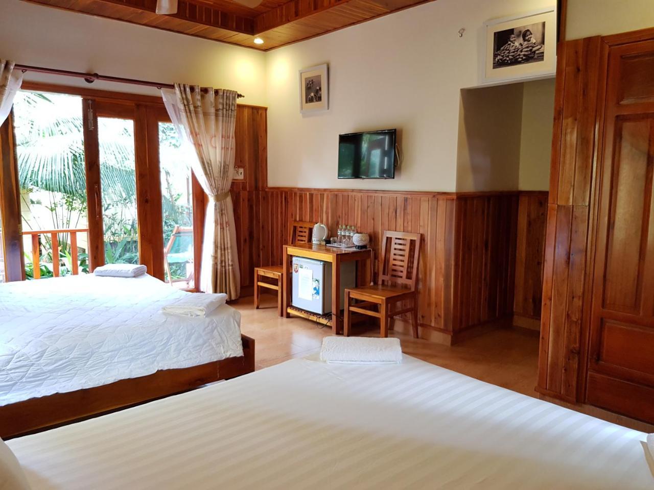 Resort Free 2*